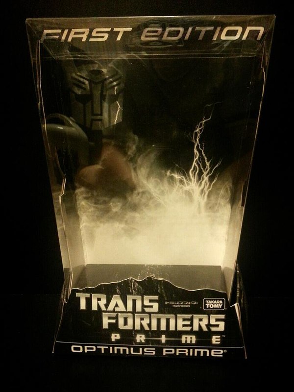 Takara Toy Transformers Prime Dark Guard Optimus Prime Exclusive In Hand Image  (5 of 17)